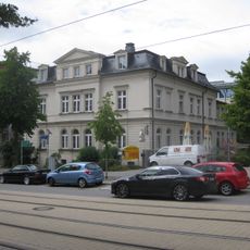 Villa mit Vorgarten Carolastraße 7