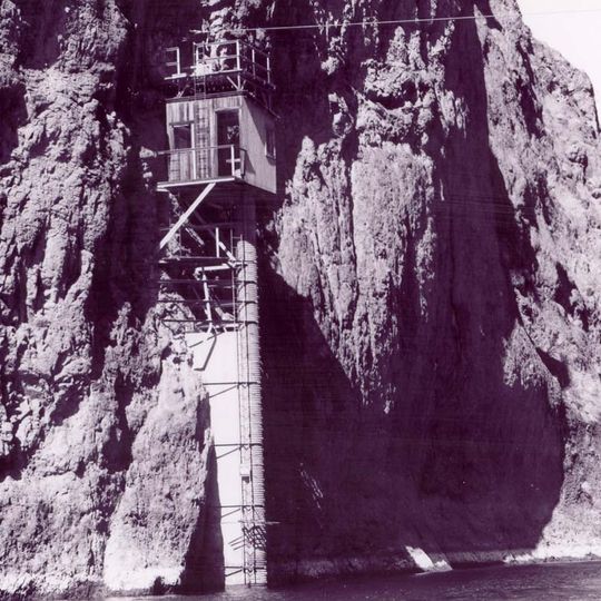 Willow Beach Gauging Station