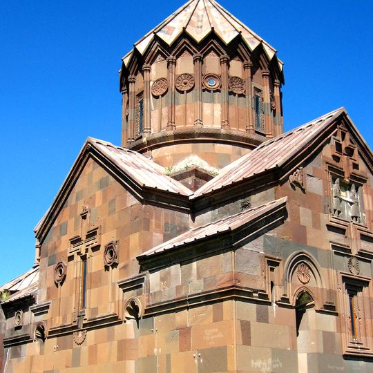 Surb Astvatsatsin church in Harichavank