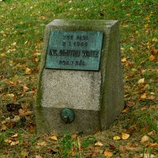 Pomník Dimitrije Waitze pod stadionem Evžena Rosického na Strahově