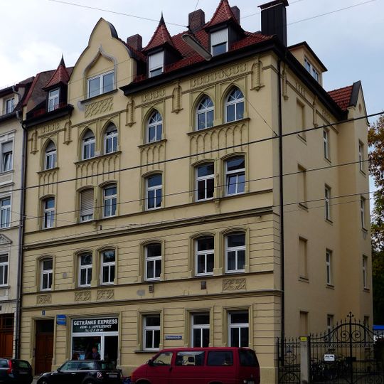 Mietshaus