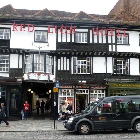 Red Lion Hotel