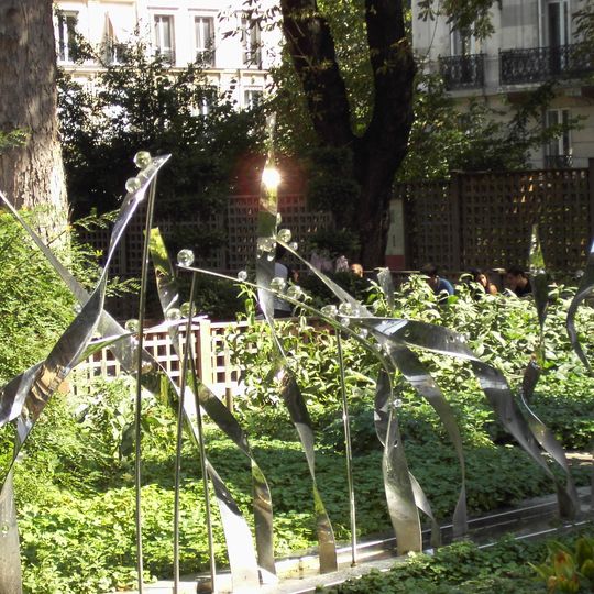 Fontaine aux roseaux d'argent