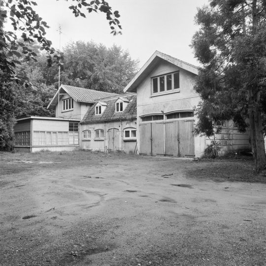 Landgoed Eerde: dienstwoning met koetshuis