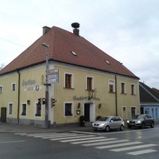 Gasthaus zum Goldenen Kreuz, Fischamend