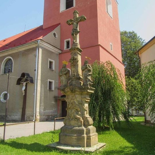 Sousoší Kalvárie v Hnojicích u kostela