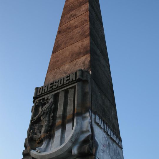 Autobahn-Obelisk