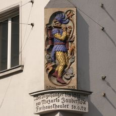 Obra de arte, mural, monumento comemorativo