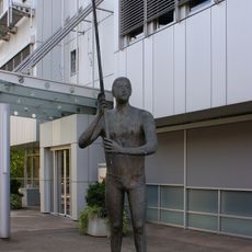 Big javelin thrower