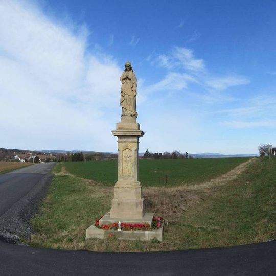 Socha Panny Marie u Měníka na rozcestí