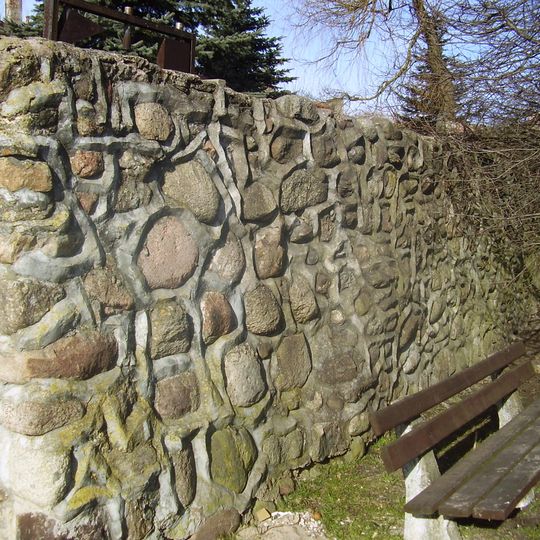 Pozostałości gotyckich, miejskich murów obronnych