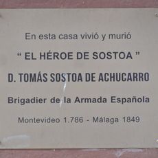 Placa a Tomás de Sostoa y Achúcarro