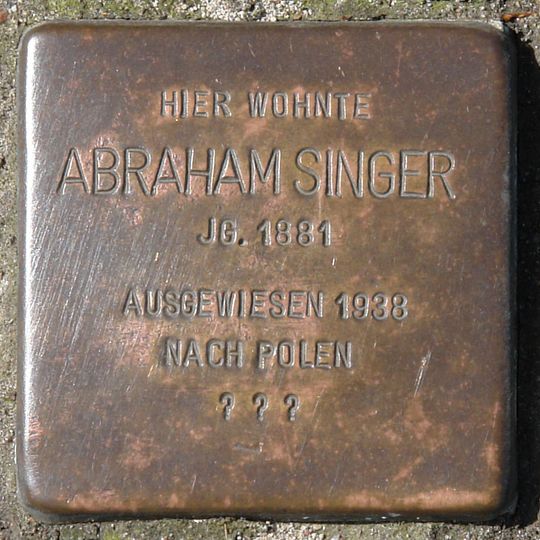 Stolperstein en memoria de Abraham Singer