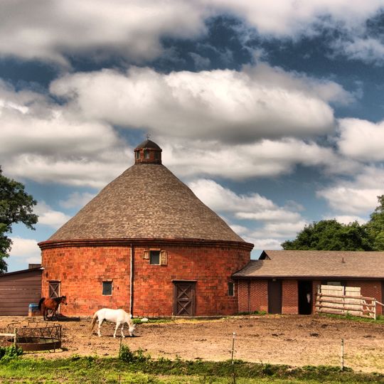 Octagon Round Barn, Indian Creek Township