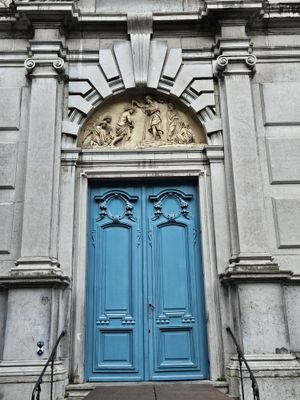 Entrance 1