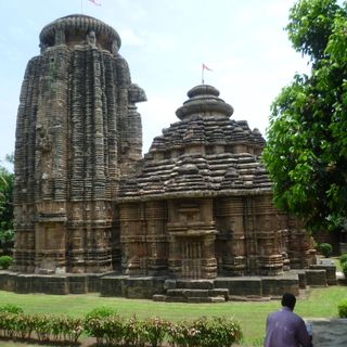 Chitrakarni temple