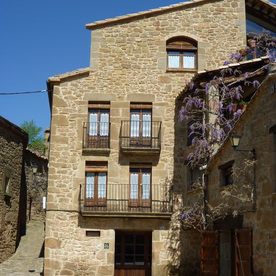 Cal Miramunt de Claret