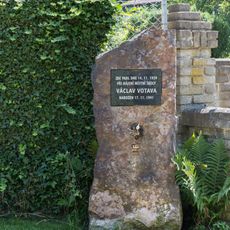 Pomník Václava Votavy v Třebotově