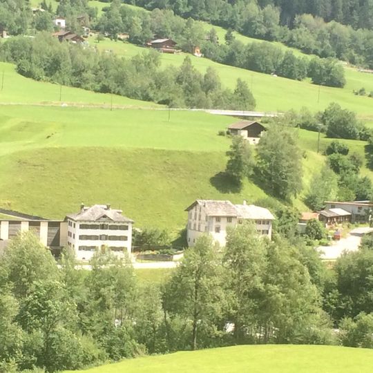 Susta da chavals e chasa da bogn