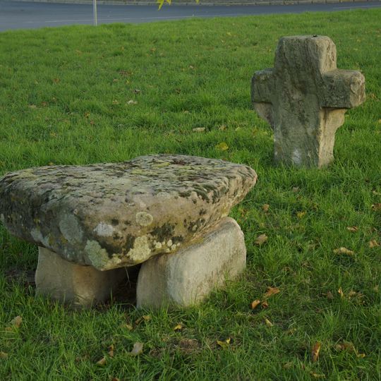 Steinkreuz und Ruhstein Poppenreuth
