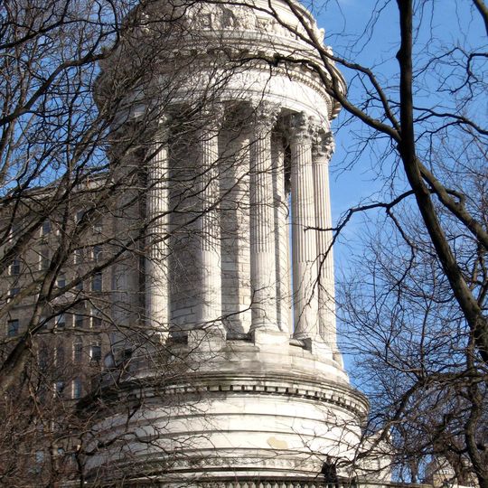Soldiers' and Sailors' Monument