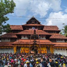 Vadakkunnathan Temple murals