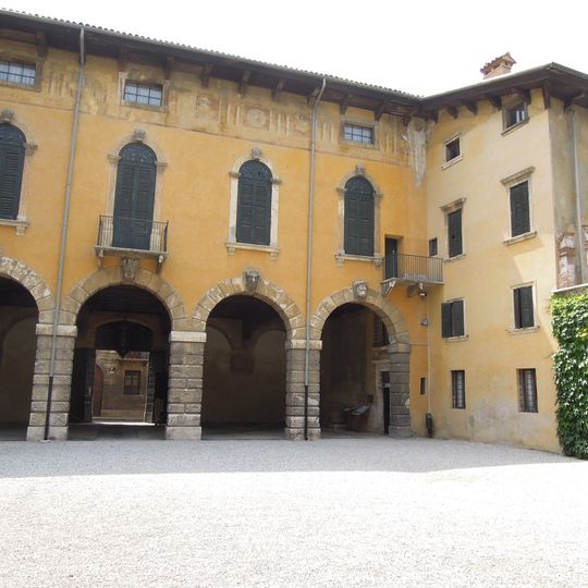 Palazzo Giusti del Giardino