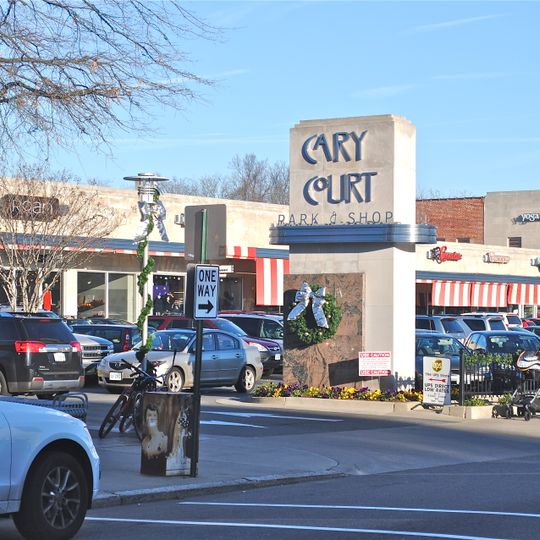 Cary Street Park and Shop Center