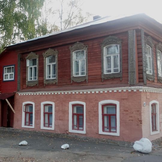 Дом Орешиных