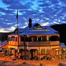 Mundaring Weir Hotel