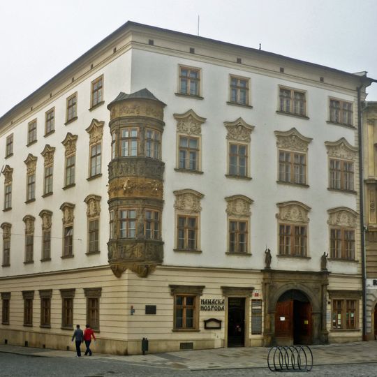 Hauenschild palace