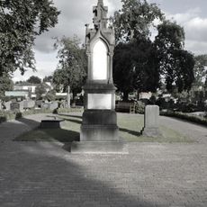 Grafmonument Kaatsheuvel 524404