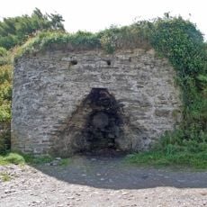 Limekiln Approximately 70 Metres North Of Coastguard Cottages