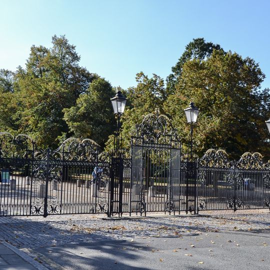 St Mary's Gate To Greenwich Park