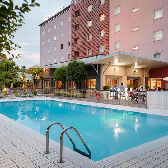Hotel Novotel Brescia 2