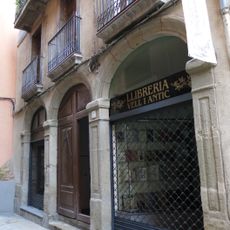 Edifici d'habitatges al carrer Sant Sadurní, 2