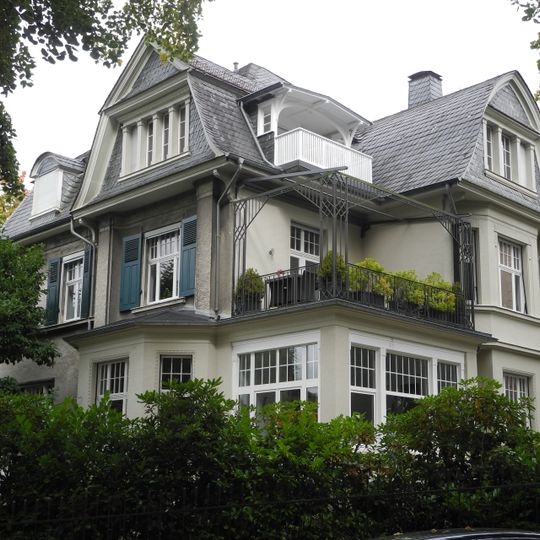 Jaegerstraße 2
