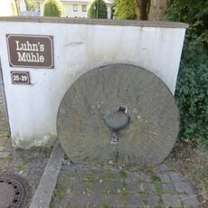 Alter Mühlstein von Luhns Mühle