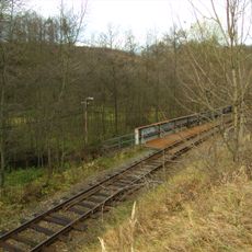 Železniční most přes Výrovku jižně od Chroustova