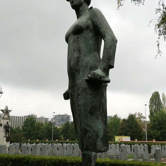 Statue of Jožka Jabůrková by Věra Merhautová