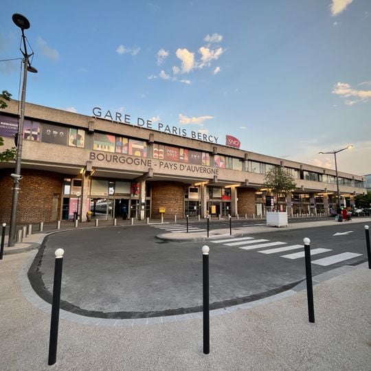 Paris-Bercy-Bourgogne-Pays-d'Auvergne railway station