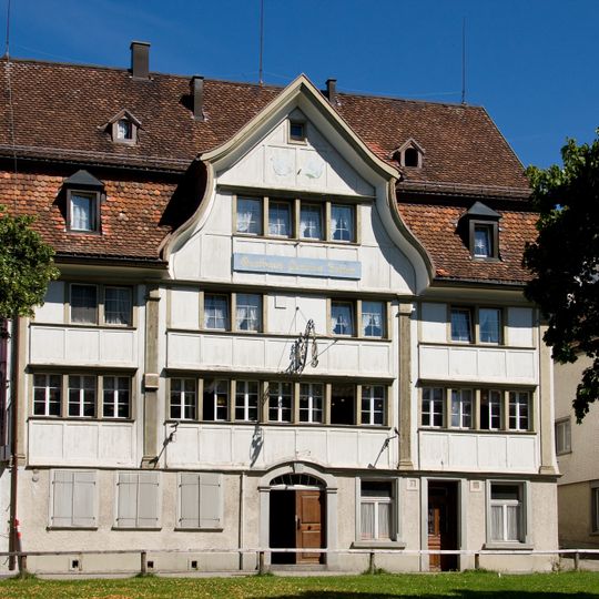 Guesthouse «Zum Falken»