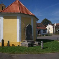 Pomník padlým v Ležkách