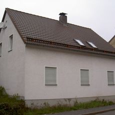 Eingeschossiges Wohnhaus