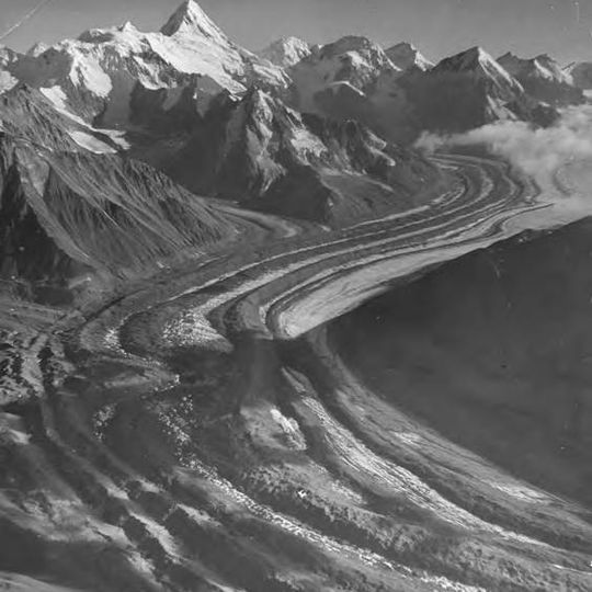 Chedotlothna Glacier