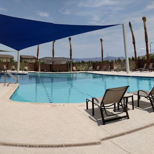 Mary Lou Fulton Aqauatic Center