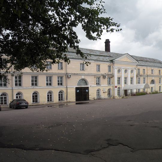 Здание бумажной фабрики