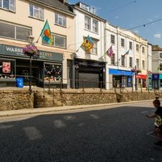 13 And 14, Market Jew Street