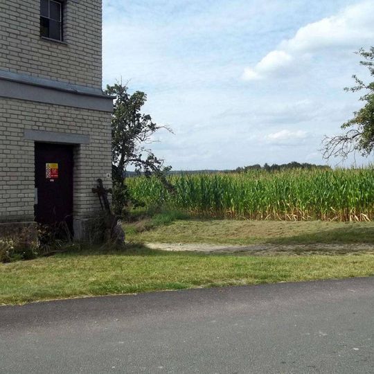 Kříž v Katově u transformátoru