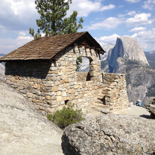 Glacier Point Trailside Museum